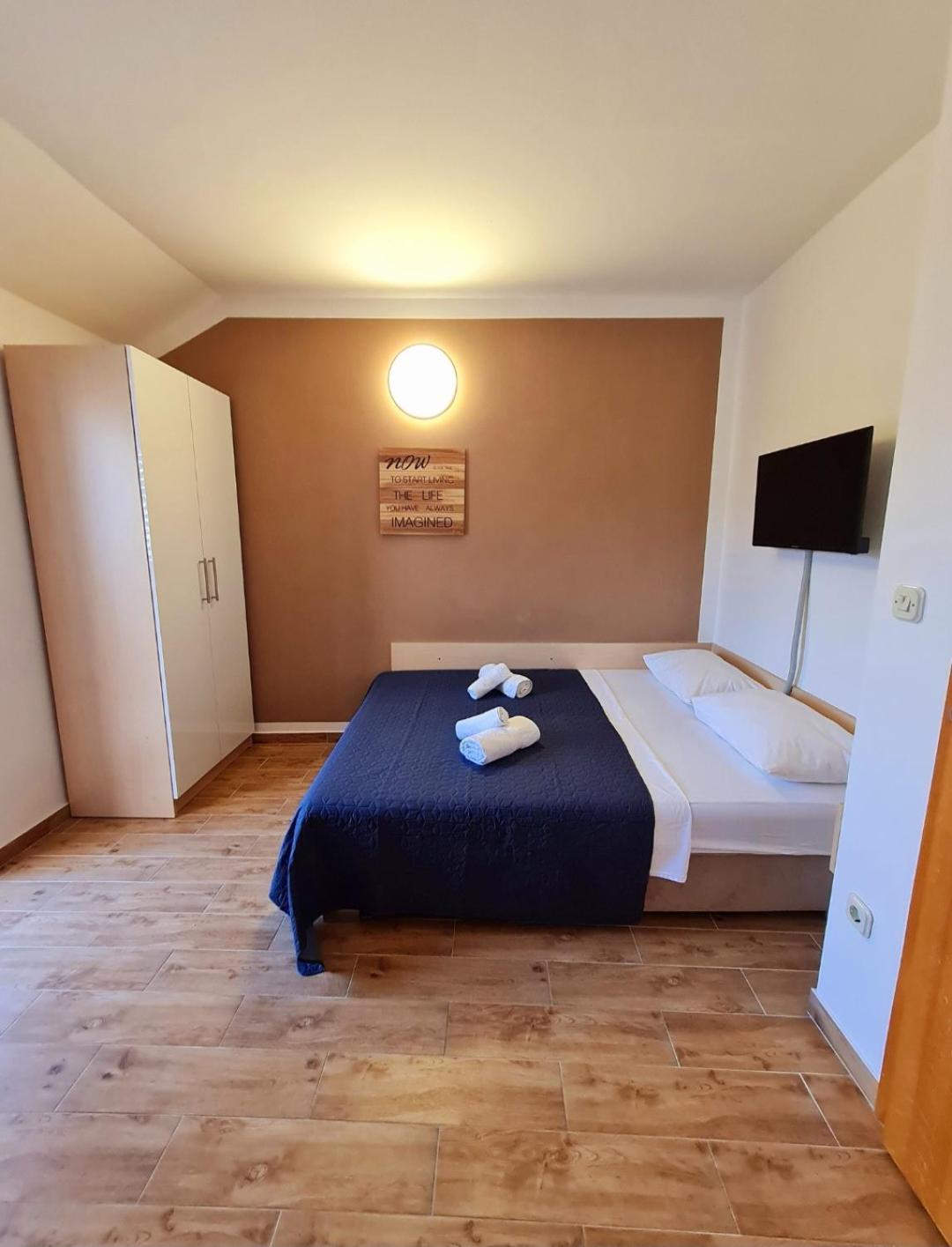 Vila Maslina Apartments Mit Pool Und Garten Nahe Am Strand Tučepi Pokój zdjęcie