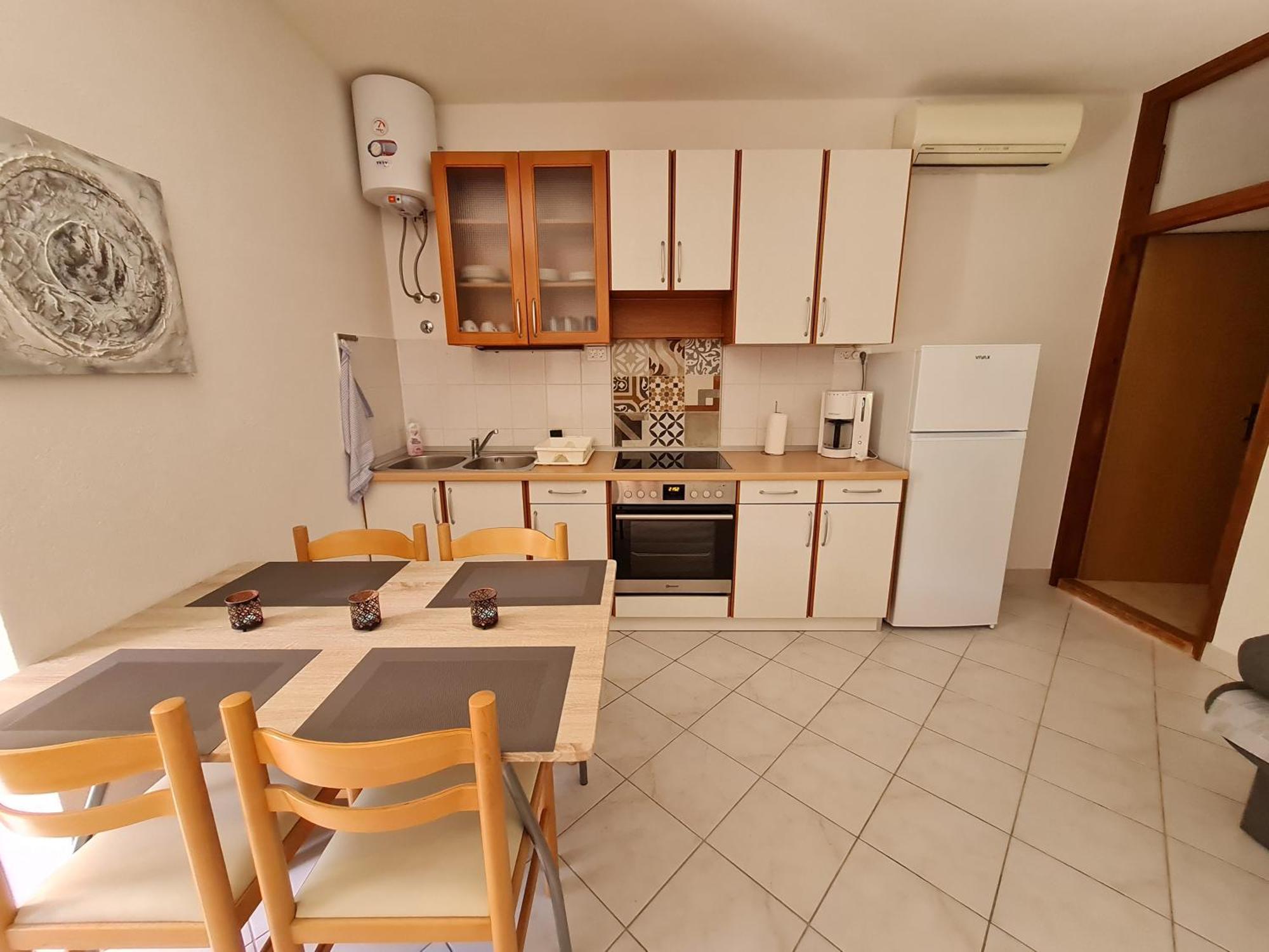 Vila Maslina Apartments Mit Pool Und Garten Nahe Am Strand Tučepi Pokój zdjęcie