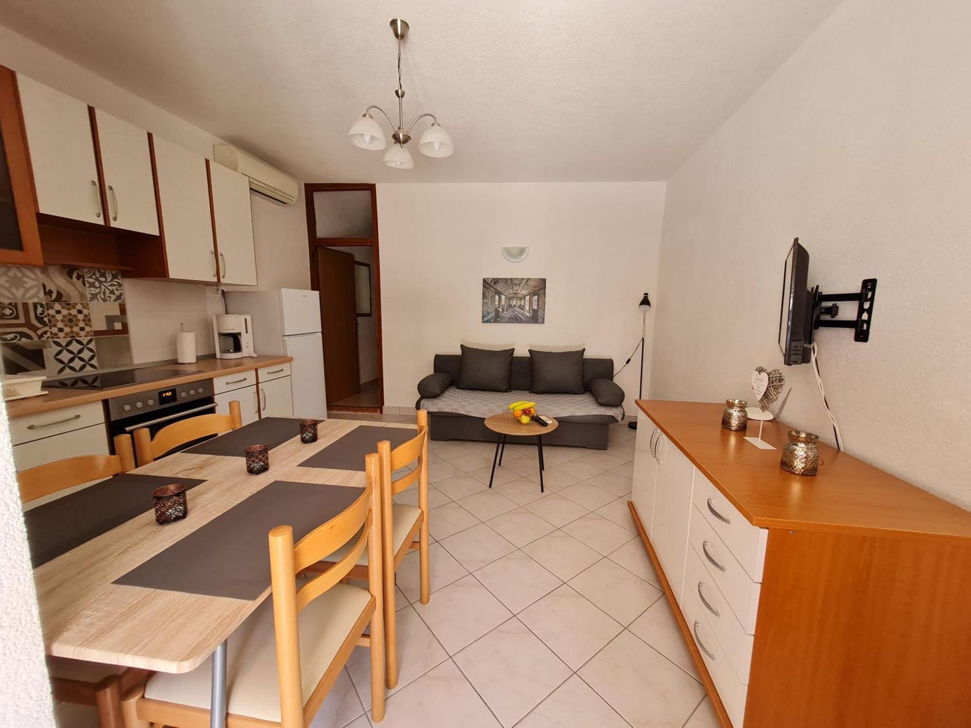 Vila Maslina Apartments Mit Pool Und Garten Nahe Am Strand Tučepi Pokój zdjęcie
